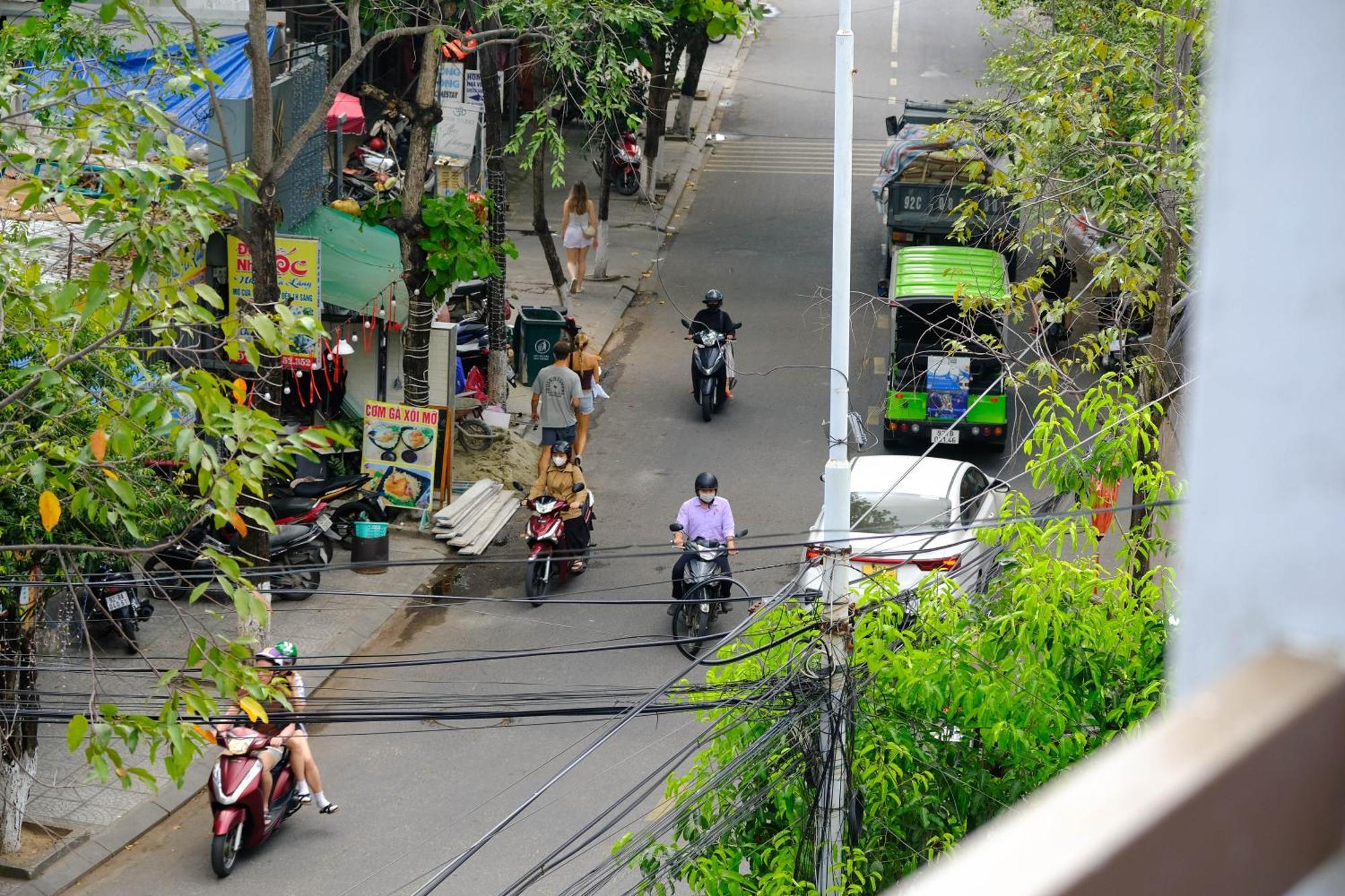 โรงแรมลัคกี้ ฮอยอัน ภายนอก รูปภาพ